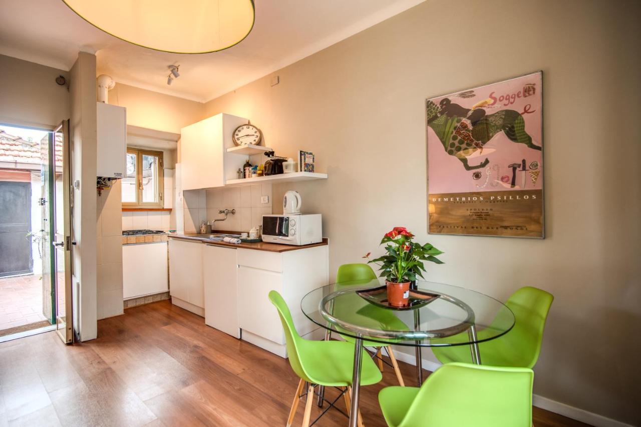 Rr Apartments San Giovanni Rom Eksteriør billede